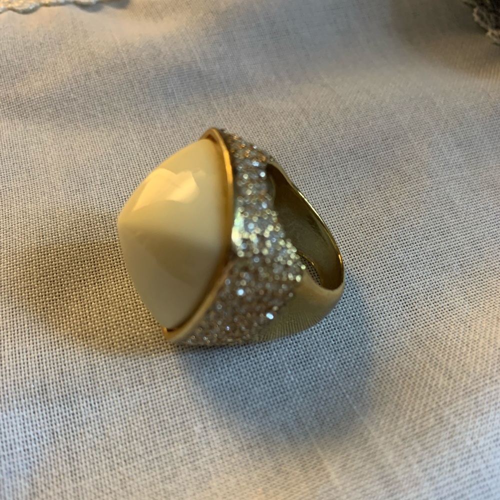 Macy’s ring - Picture 2 of 5